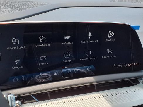 New 2027 Cadillac Optiq Sport w/ LPO, Floor Liner Package AWD/4WD image 20