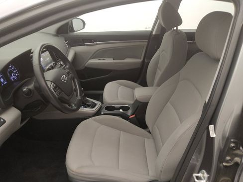 Used 2018 Hyundai Elantra Value Edition FWD image 17