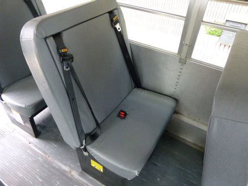 Used 2007 Chevrolet Express 3500 w/ School Bus Package image 25