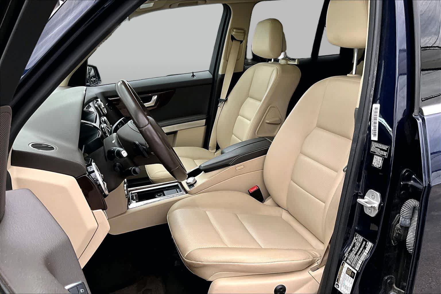 Used 2015 Mercedes-Benz GLK 350 2WD image 8