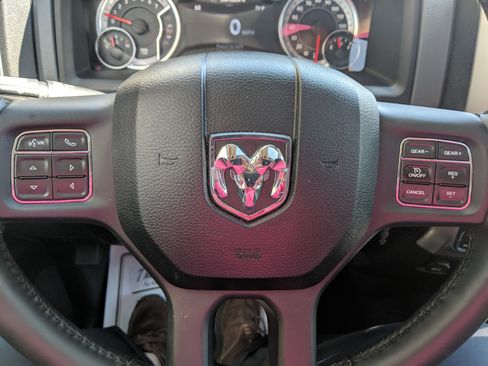 Used 2019 RAM 1500 Big Horn w/ Rambox Value Package image 21