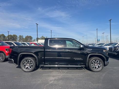 New 2026 GMC Sierra 1500 SLT w/ SLT Premium Package image 3