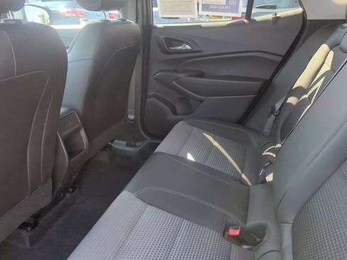 Certified 2024 Chevrolet Trax LT w/ LT Convenience Package FWD image 18