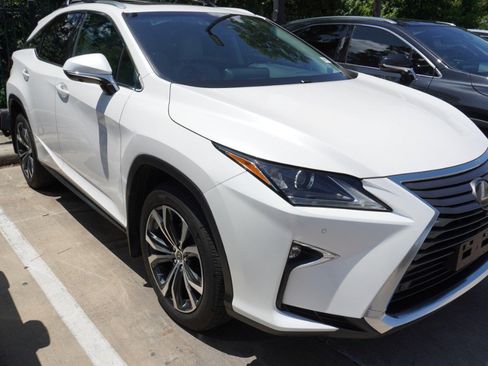 Used 2019 Lexus RX 350 FWD w/ Navigation Package image 3