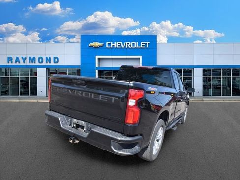 Used 2021 Chevrolet Silverado 1500 Custom w/ LPO, Dark Essentials Package AWD/4WD image 3