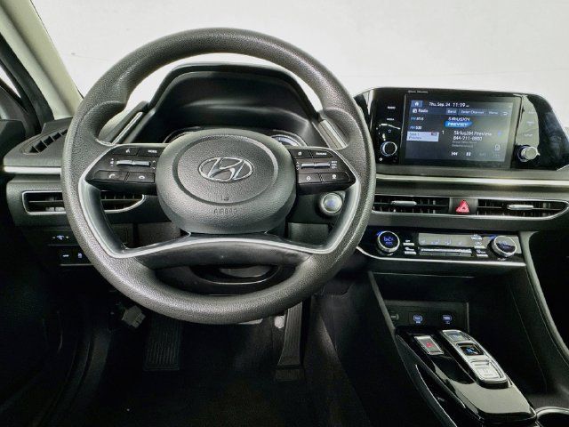 Used 2021 Hyundai Sonata SEL w/ Preferred Accessory Package FWD image 10