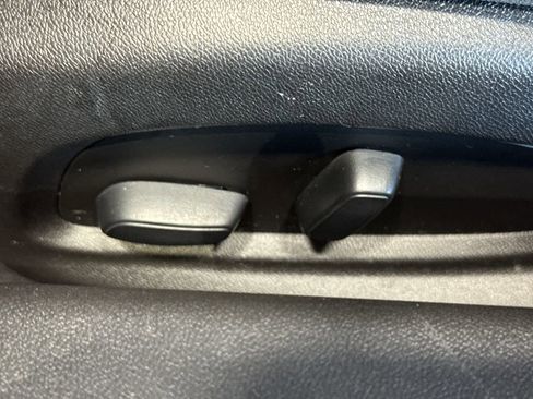 Used 2019 Chevrolet Camaro SS image 13