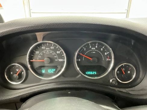 Used 2014 Jeep Wrangler Sport AWD/4WD image 4