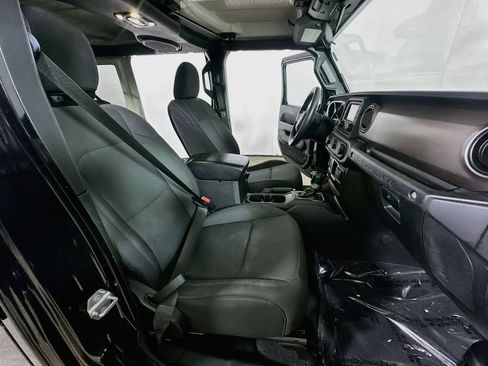 Used 2020 Jeep Wrangler Unlimited Sport AWD/4WD image 12