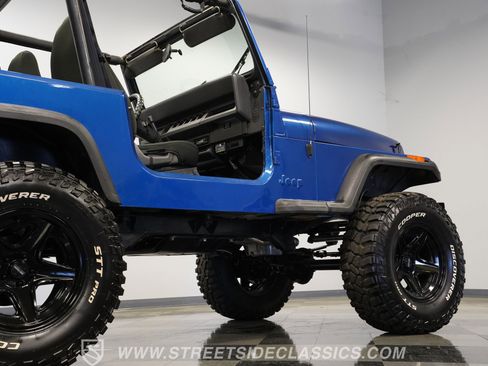 Used 1995 Jeep Wrangler Rio Grande AWD/4WD image 29