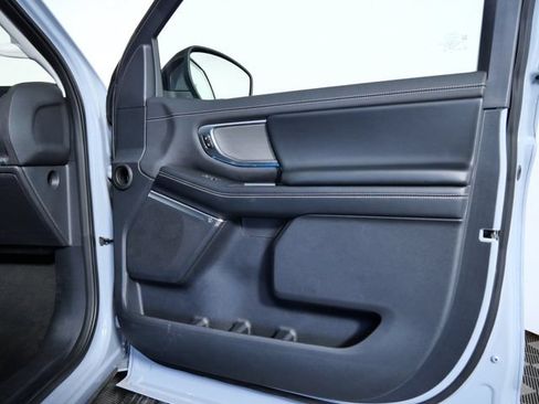 Certified 2025 Ford Expedition Platinum AWD/4WD image 39