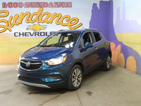 Used 2020 Buick Encore Preferred w/ Safety Package FWD image 2