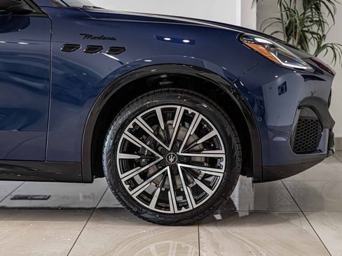 New 2025 Maserati Grecale Modena image 10