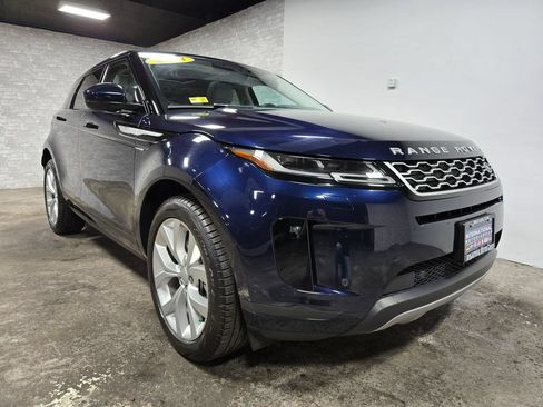 Used 2023 Land Rover Range Rover Evoque SE AWD/4WD image 4