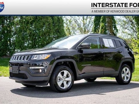 Used 2018 Jeep Compass Latitude AWD/4WD image 1