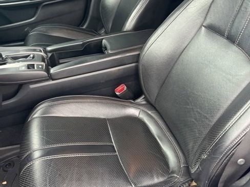 Used 2020 Honda Civic Sport image 12