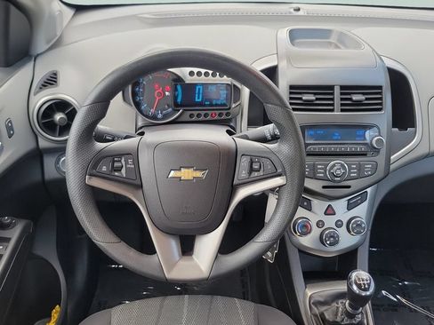 Used 2014 Chevrolet Sonic LT w/ Wheels and Fog Lamp Package FWD image 12