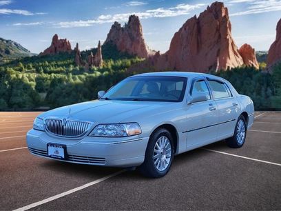 Used 2004 Lincoln Town Car Ultimate
