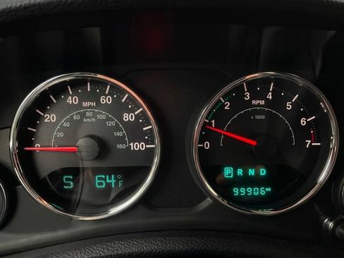 Used 2015 Jeep Wrangler Sport AWD/4WD image 13