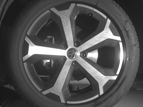 Used 2026 Volkswagen Tiguan SE FWD image 14