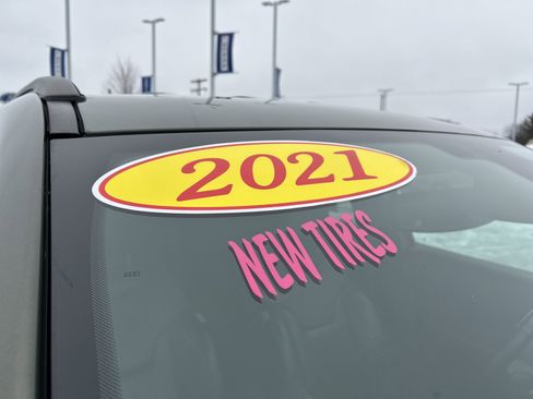 Used 2021 Jeep Compass Latitude w/ Driver Assistance Group image 28