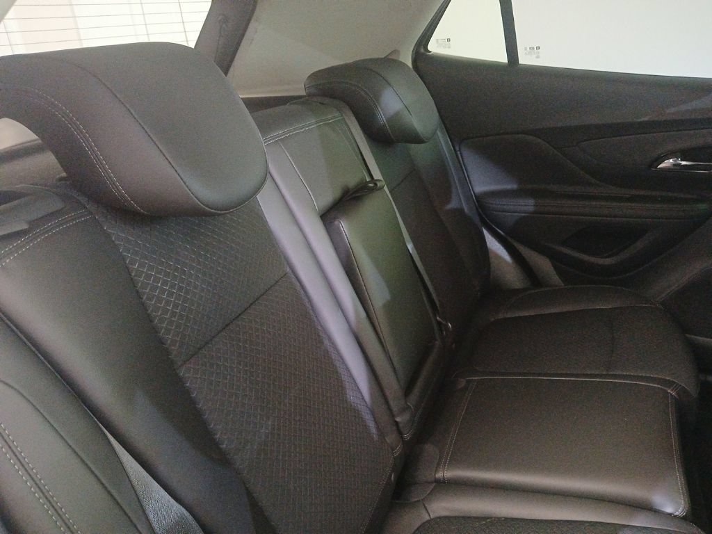 Used 2022 Buick Encore Preferred w/ Safety Package AWD/4WD image 14
