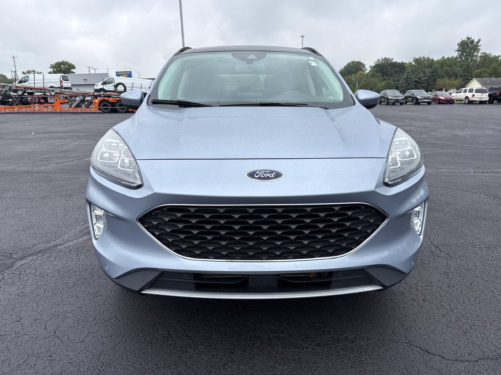 Used 2022 Ford Escape Titanium w/ Class II Trailer Tow Package AWD/4WD image 4