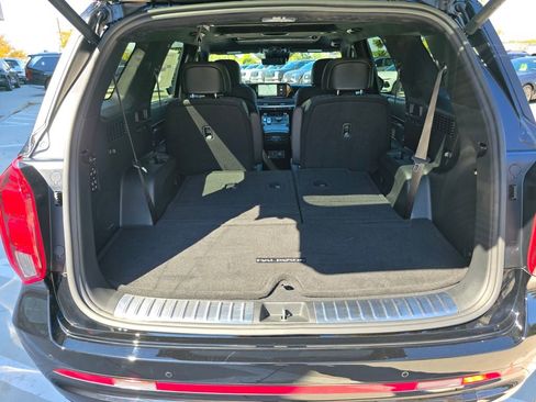 Used 2025 Hyundai Palisade Calligraphy image 27