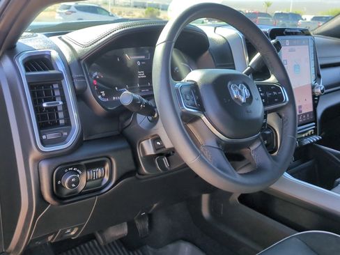 Used 2025 RAM 2500 Laramie AWD/4WD image 17