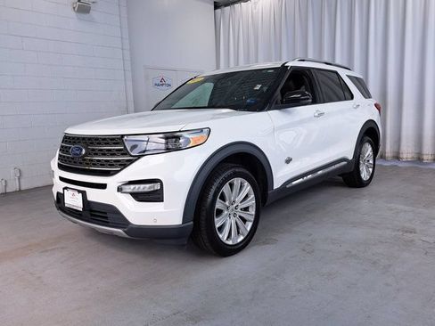 Used 2022 Ford Explorer King Ranch w/ Premium Technology Package AWD/4WD image 2