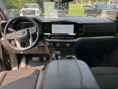 Used 2023 GMC Sierra 1500 Elevation w/ X31 Off-Road Package AWD/4WD image 20