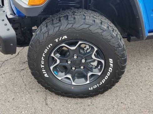 Used 2022 Jeep Wrangler Unlimited Rubicon 4xe w/ Steel Bumper Group image 3