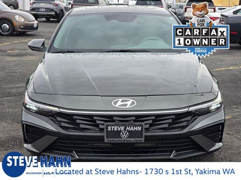 Used 2024 Hyundai Elantra SEL w/ Convenience Package image 8