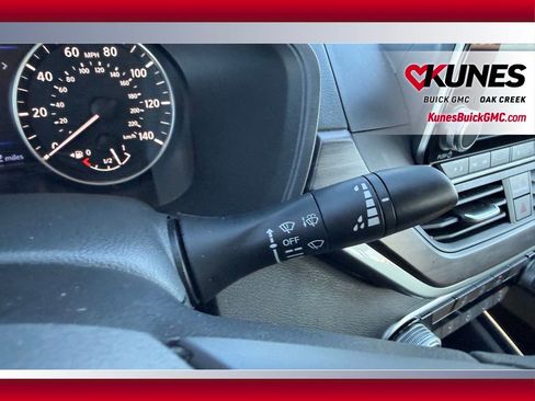 Used 2025 Nissan Altima 2.5 SV image 16