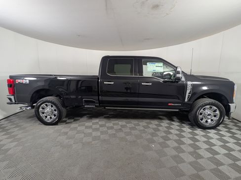 New 2025 Ford F350 King Ranch w/ Chrome Package image 9