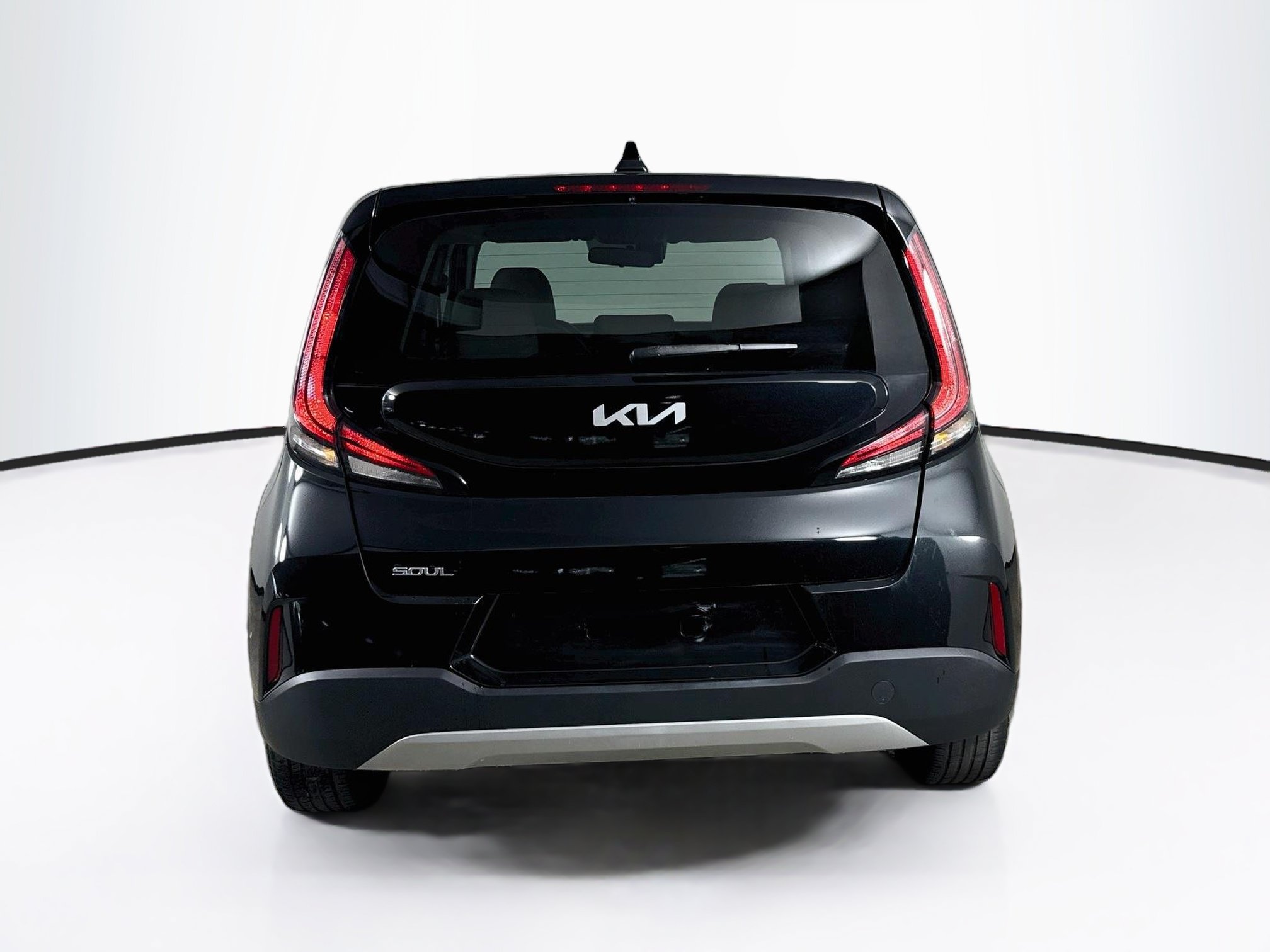 Used 2024 Kia Soul LX FWD image 29