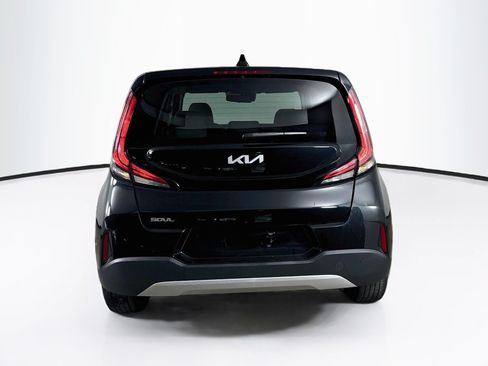 Used 2024 Kia Soul LX FWD image 29