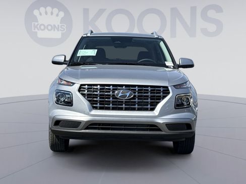 New 2026 Hyundai Venue SEL FWD image 11
