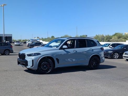 New 2026 BMW X5 sDrive40i w/ M Sport Package RWD image 2