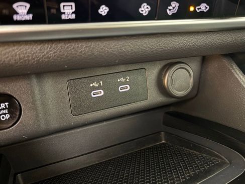 Used 2024 Nissan Rogue SV FWD image 27