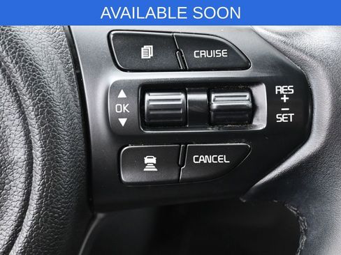 Used 2017 Kia Sorento SX image 20