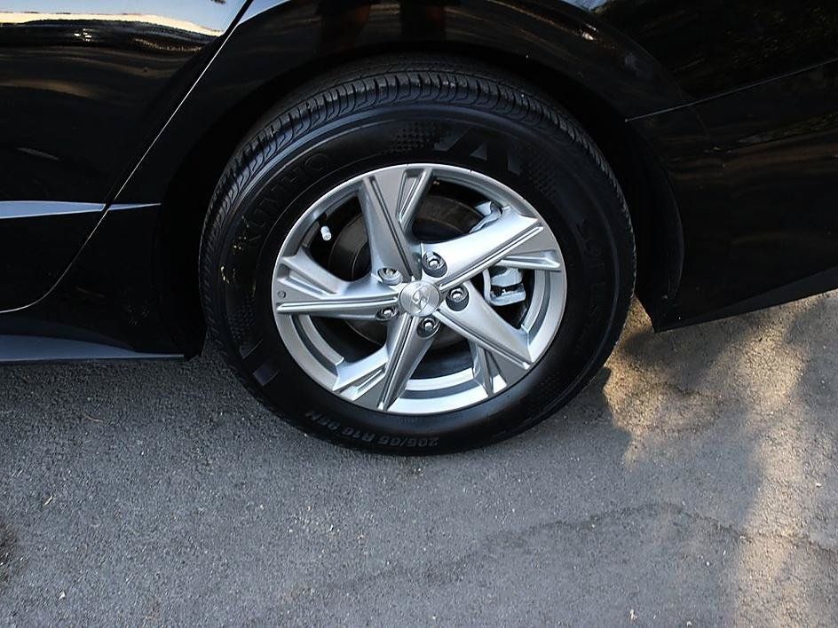 Used 2023 Hyundai Sonata SE FWD image 8