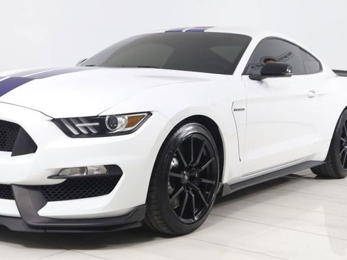 Used 2018 Ford Mustang Shelby GT350 w/ Convenience Package image 77