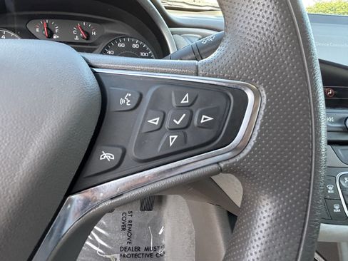 Used 2023 Chevrolet Malibu LT FWD image 26