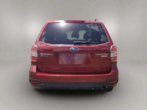 Used 2014 Subaru Forester 2.5i Premium w/ All-Weather Package AWD/4WD image 7
