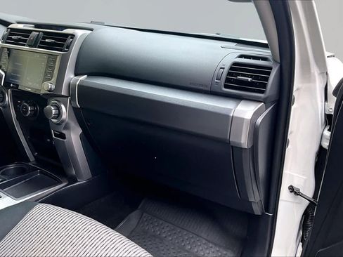 Used 2024 Toyota 4Runner SR5 RWD image 19