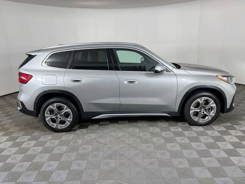 Used 2024 BMW X1 xDrive28i image 3
