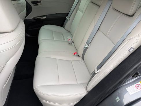 Used 2018 Toyota Avalon XLE Premium image 28