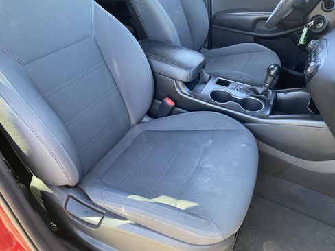 Used 2016 Kia Sorento FWD image 10