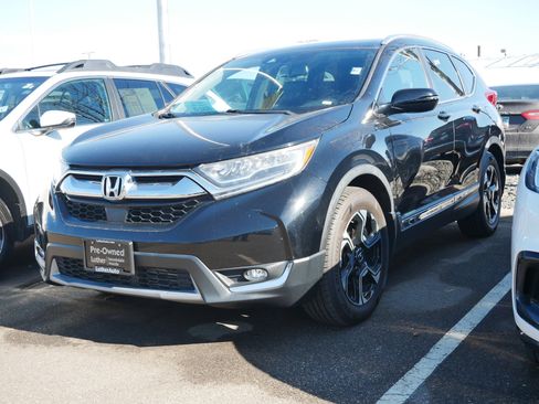 Used 2018 Honda CR-V Touring image 3